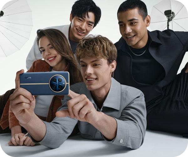 5G Smartphone Realme 12 Pro Ultra HDR Engine