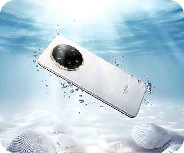  Realme 14 Pro+ 5G smartphone