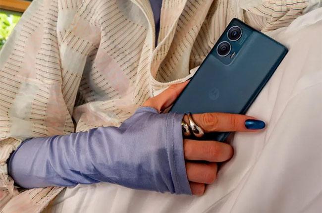 MOTOROLA edge 50 Fusion Smartphone