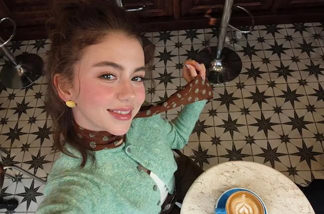 OPPO Reno 15 FS 5G 8GB/512GB Smartphone 