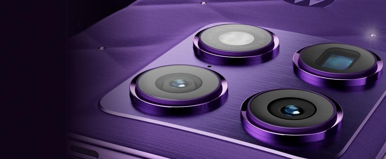 MOTOROLA Signature Swarovski Edition Smartphone