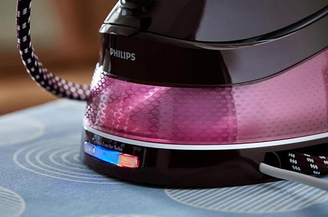 PHILIPS GC7842/40 PerfectCare Compact