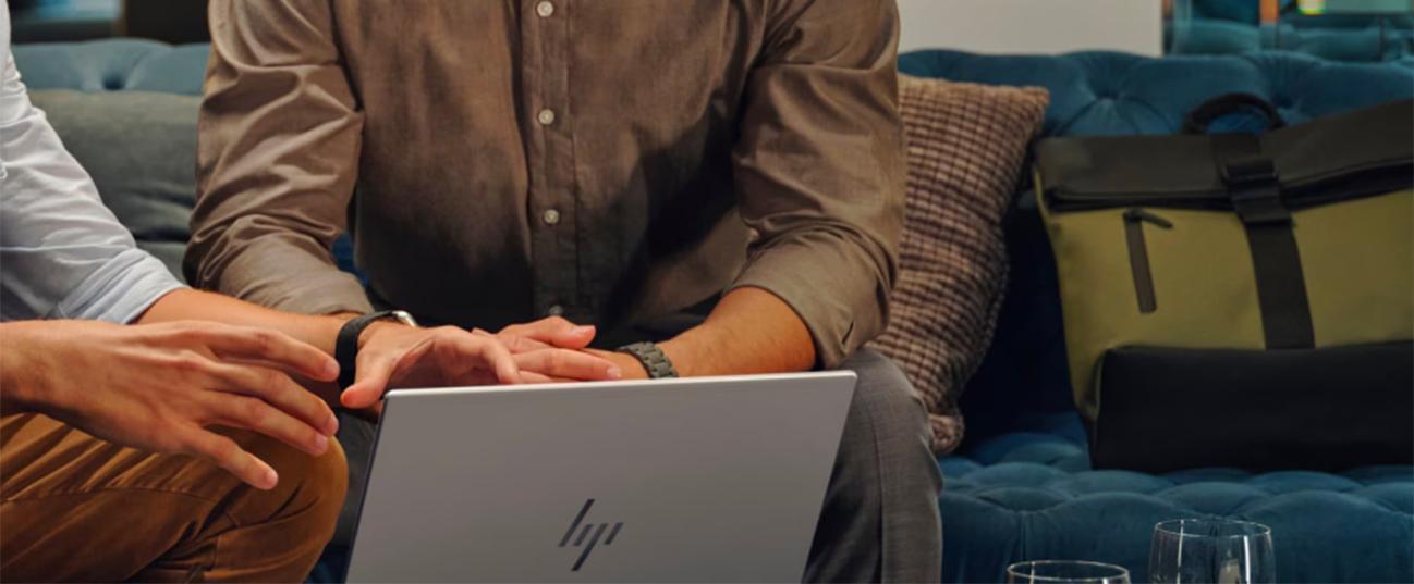 HP 15-fc1000nvx 15.6'' FHD/ AMD Ryzen 5