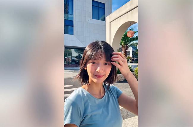 DJI Osmo Mobile 8 gimbal