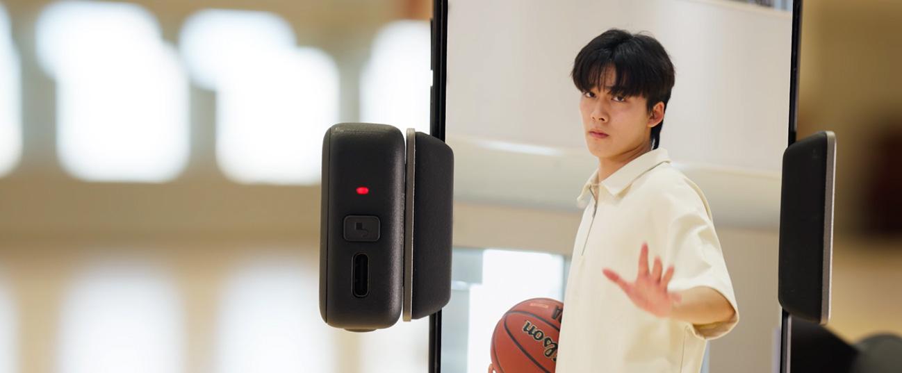 DJI Osmo Mobile 8 gimbal