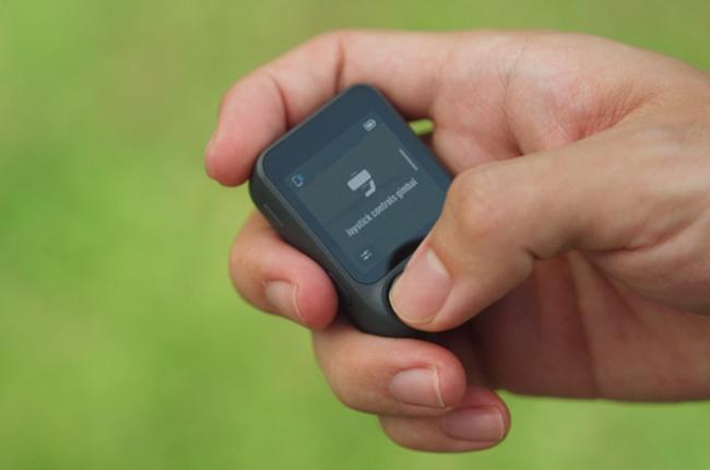 DJI Osmo Mobile 8P Advanced Tracking Combo