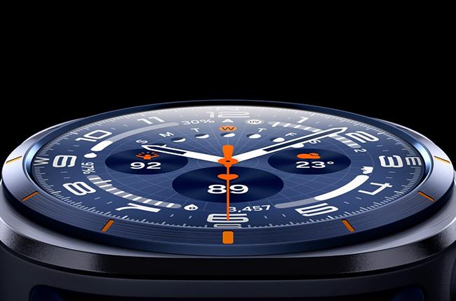 SAMSUNG Galaxy Watch Ultra 2025