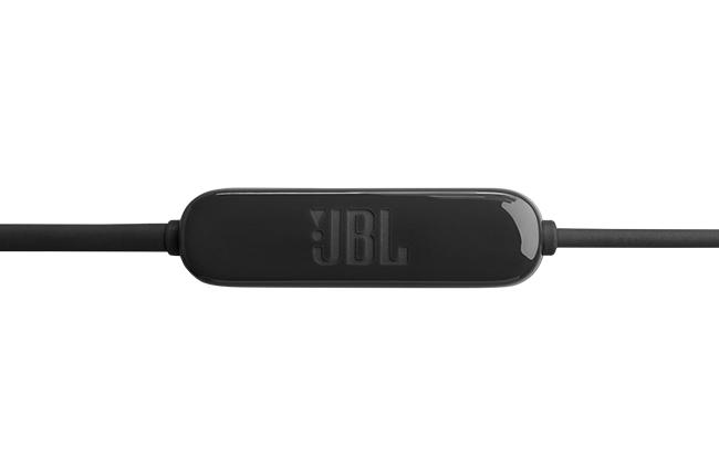 JBL Tune 235BT