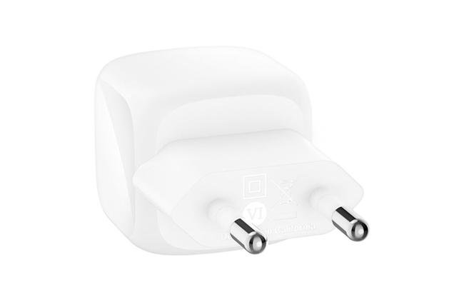 Φορτιστής Ταξιδίου BELKIN Boost Charge ελαφρύ σχεδιασμό