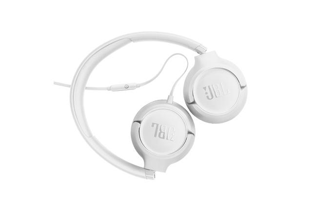 Bluetooth Headphones JBL Tune 530 design