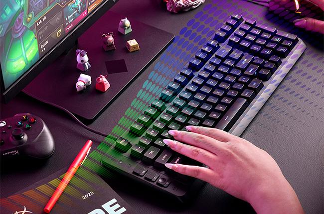 HYPERX Eve 1800 RGB φωτισμό